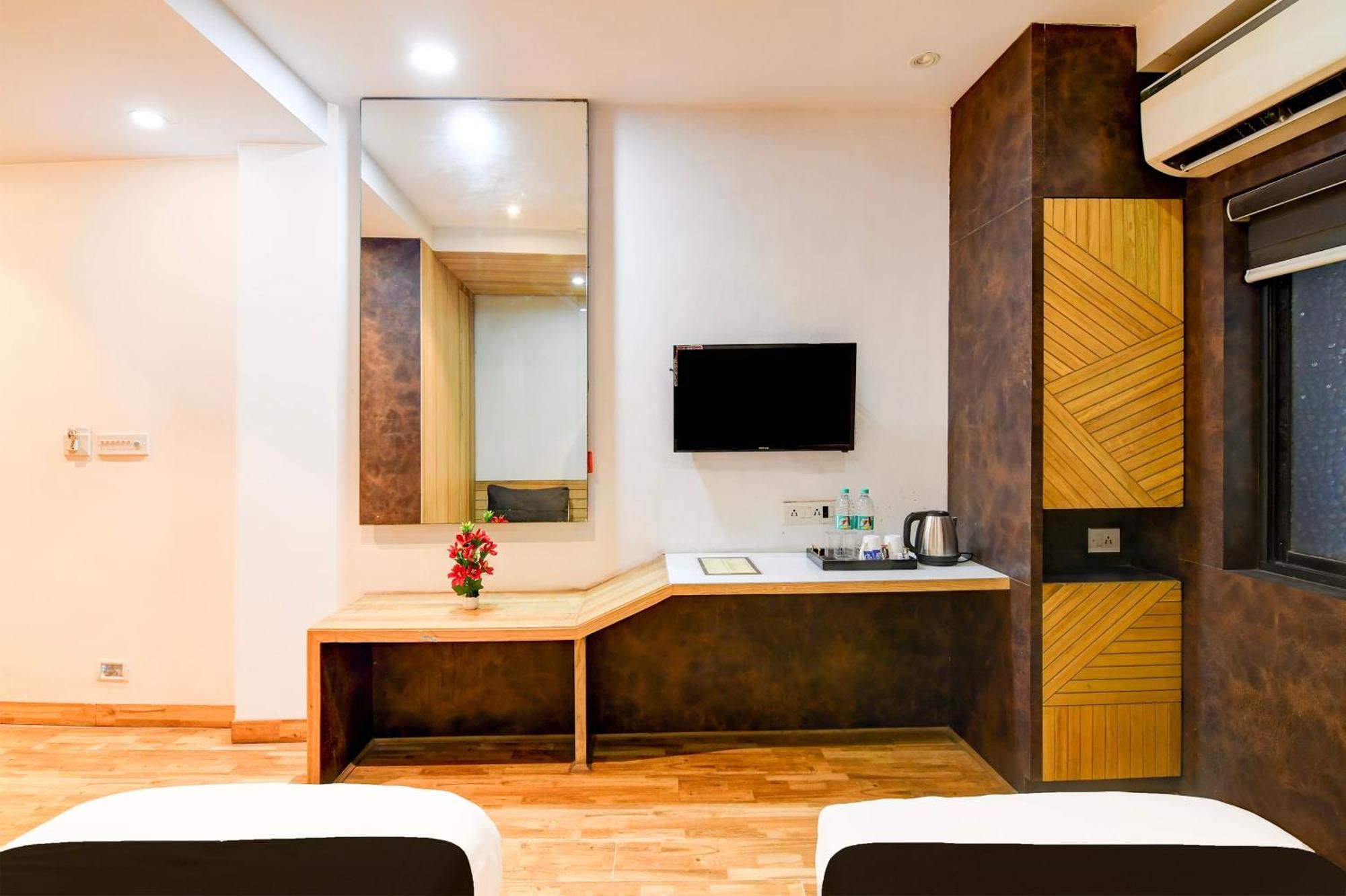 Super Collection O Vip Road Formerly Hotel Heritage Kolkata Exterior photo